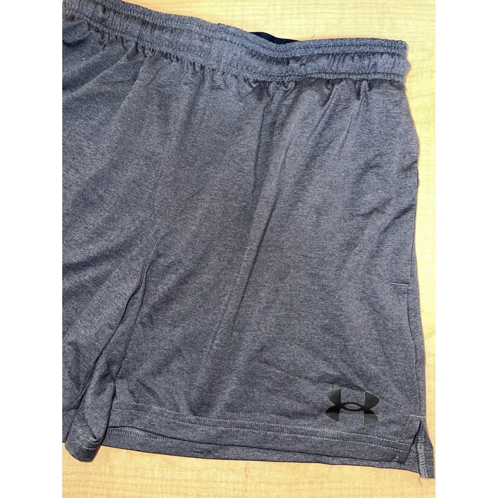 Under Armour Mens HeatGear Loose Fit Athletic Shorts Gray M 6005118